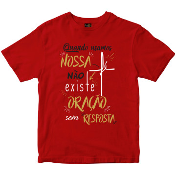 Camiseta Quando usamos Nossa Fé vermelha Rainha do Brasil